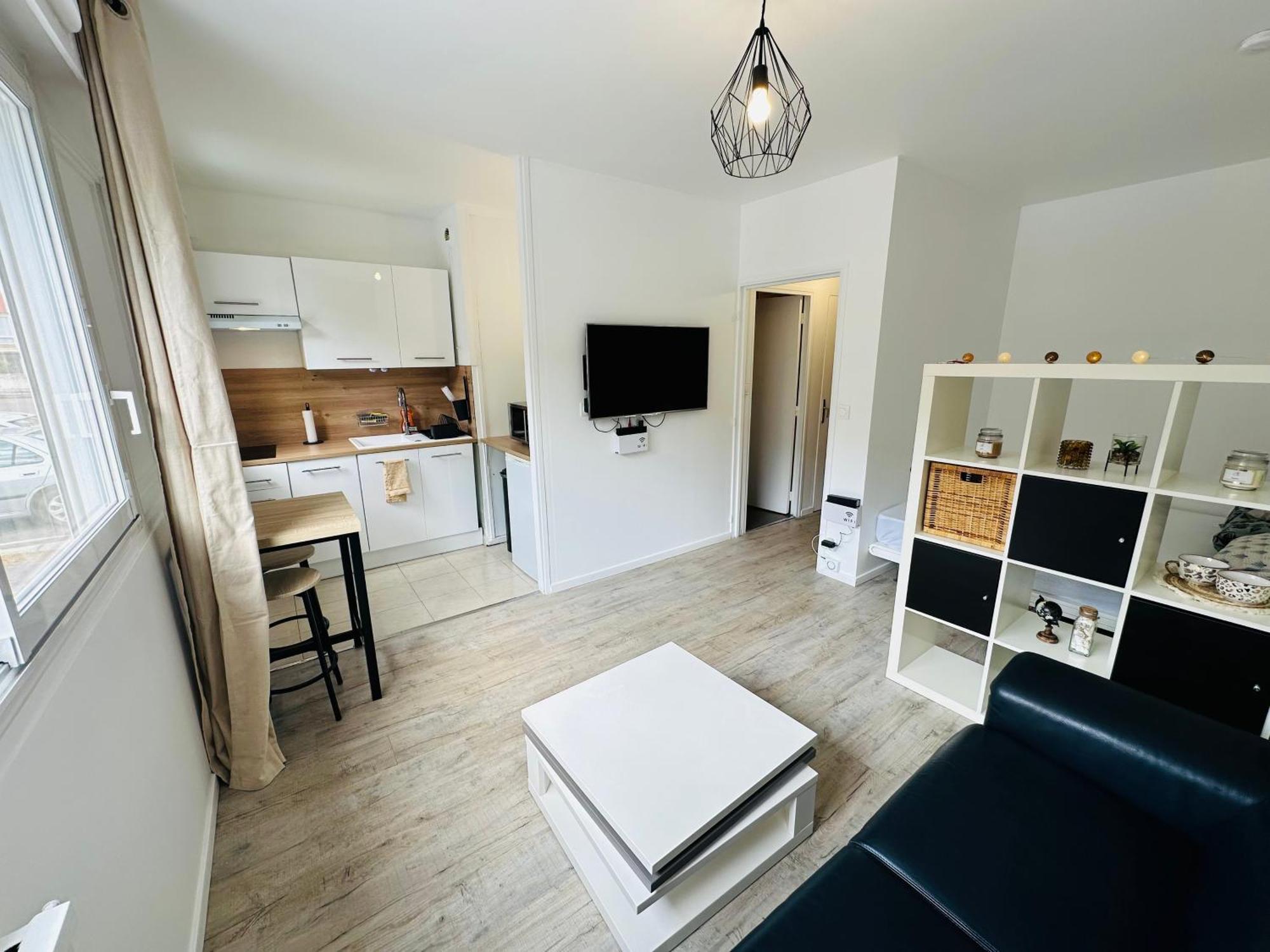 Tres Agreable Studio A Villeurbanne Exteriör bild